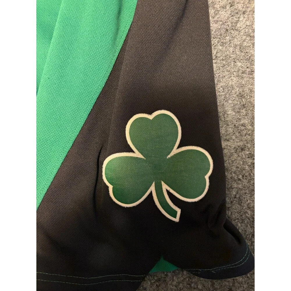 adidas Boston Celtics NBA Basketball Shorts Size S Green Black Shamrock 9809A